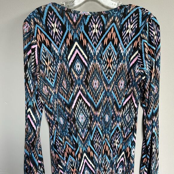 NWT Michael Lauren Nelson Long sleeve V-neck Shorts Romper in Prism Medium - Picture 9 of 12